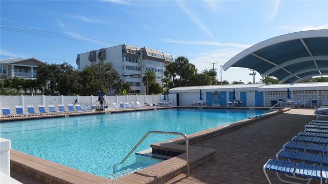 6005 MIDNIGHT PASS ROAD N4, Sarasota, FL 34242