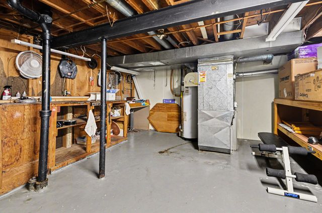 33057 Sherwood Forest Drive, Sterling Heights City, MI 48310