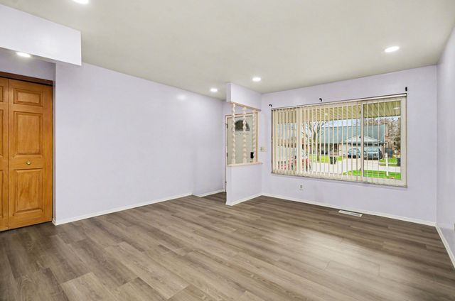 33057 Sherwood Forest Drive, Sterling Heights City, MI 48310