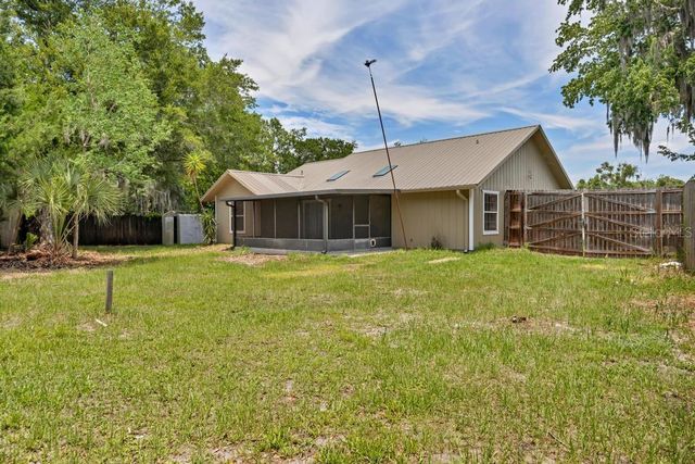 6109 W 1ST MANOR, Palatka, FL 32177