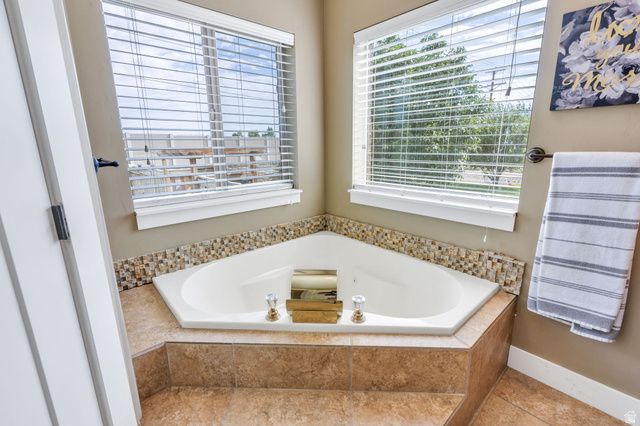 13807 S ASHERWOODS CV, Bluffdale, UT 84065