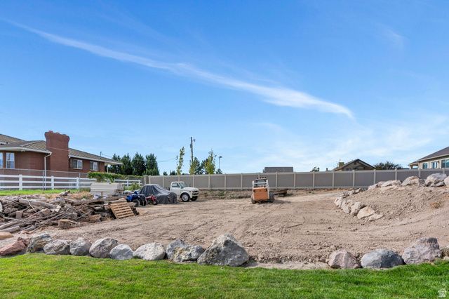 13807 S ASHERWOODS CV, Bluffdale, UT 84065