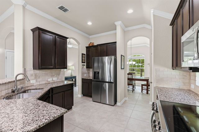 11513 Champion Creek Drive, Frisco, TX 75036