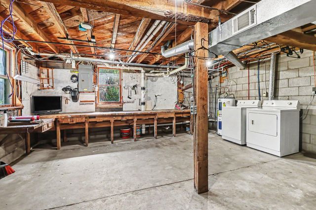 6520 W Johnson Road, Shelby, MI 49455