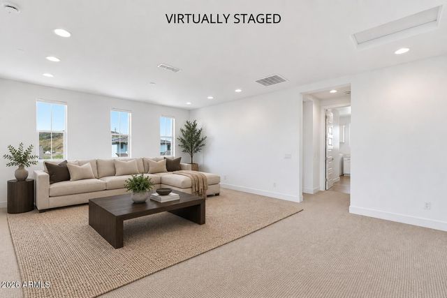 1928 E VILLA LINDA Drive, Phoenix, AZ 85024