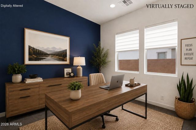 1928 E VILLA LINDA Drive, Phoenix, AZ 85024
