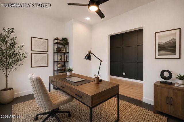 1928 E VILLA LINDA Drive, Phoenix, AZ 85024