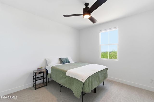 1928 E VILLA LINDA Drive, Phoenix, AZ 85024