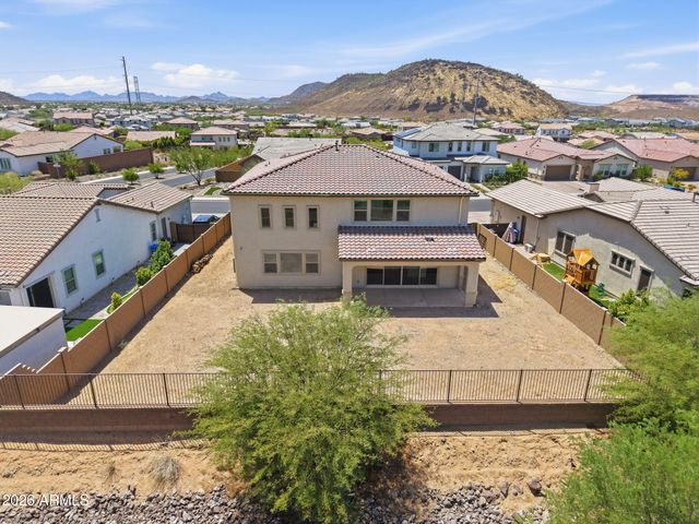 1928 E VILLA LINDA Drive, Phoenix, AZ 85024