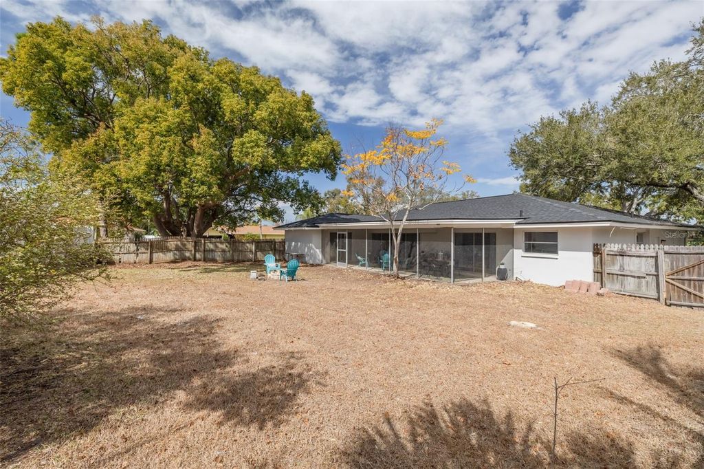 Image 31 of property listing at 3301 SAN GABRIEL STREET, Clearwater, FL 33759