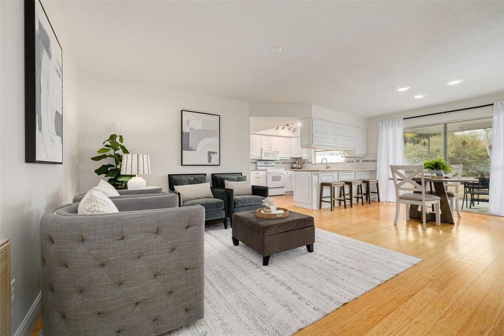 Image 6 of property listing at 3301 SAN GABRIEL STREET, Clearwater, FL 33759