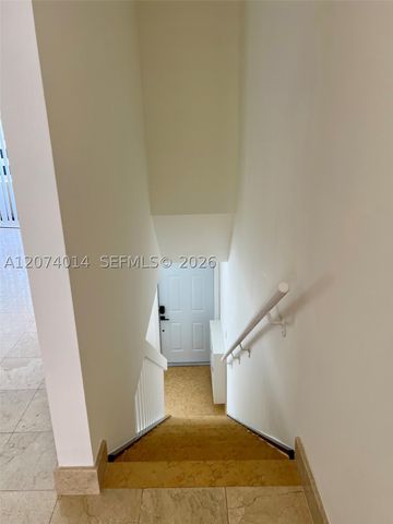 7803 SW 102nd Ln, Miami, FL 33156