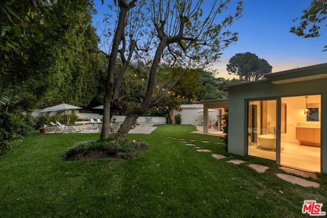 9451 Hidden Valley Place, Beverly Hills, CA 90210