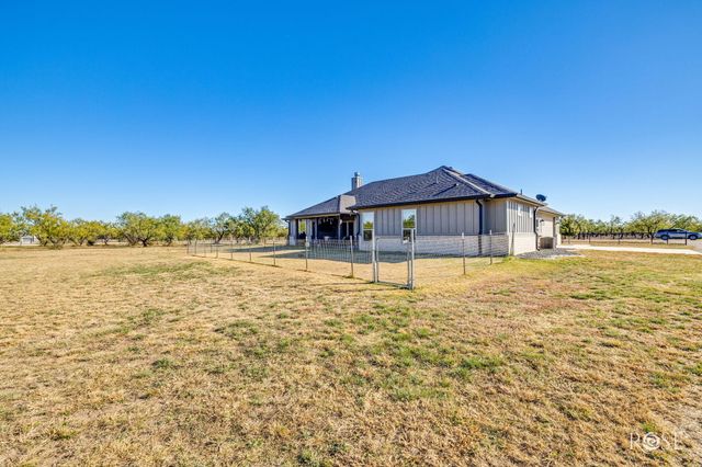 3197 Buck Run, San Angelo, TX 76901