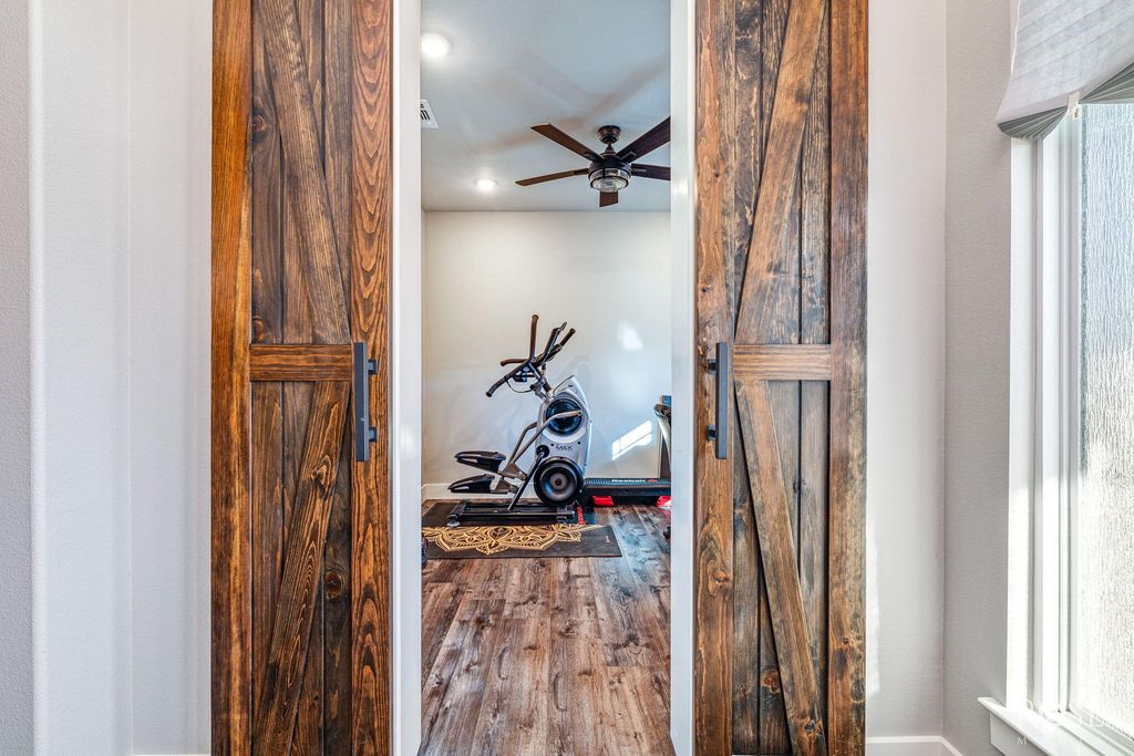 Image 3 of property listing at 3197 Buck Run, San Angelo, TX 76901