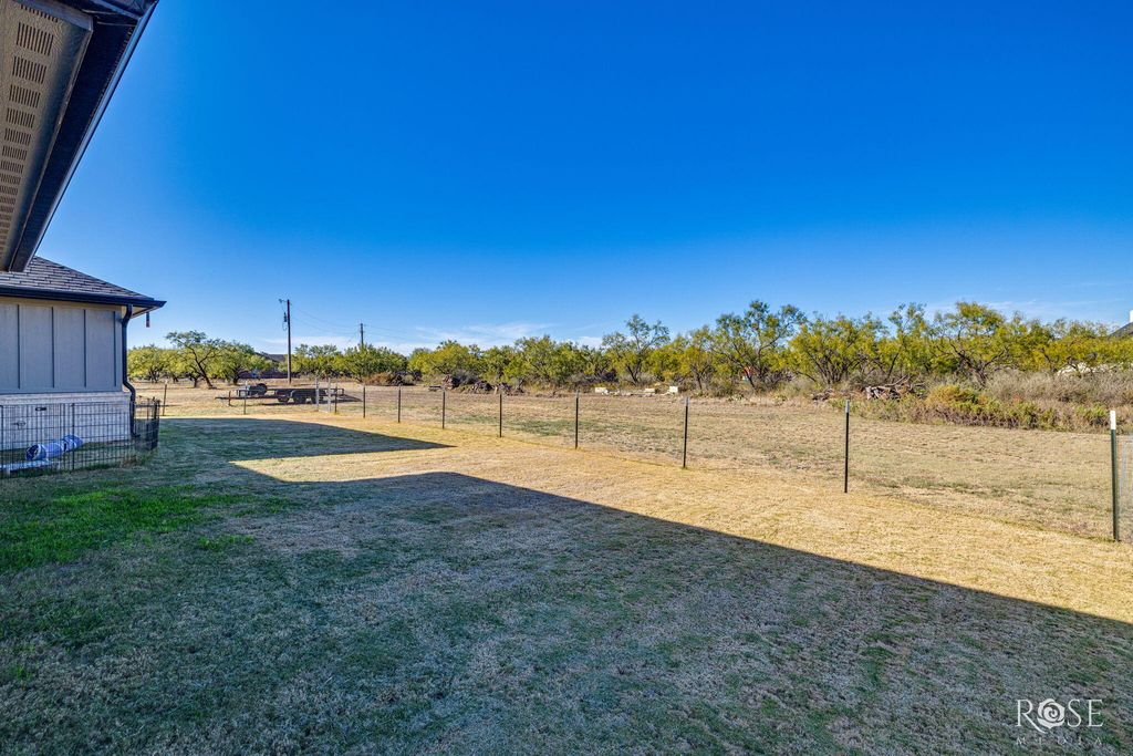 Image 34 of property listing at 3197 Buck Run, San Angelo, TX 76901