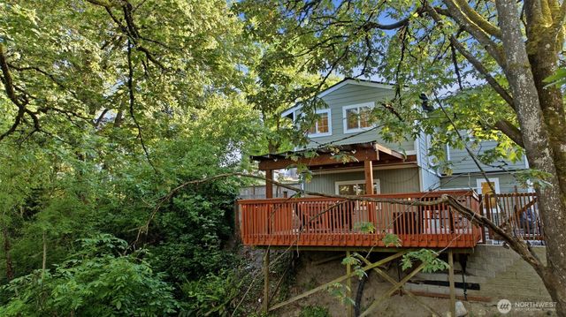 3511 E Grandview Avenue, Tacoma, WA 98404