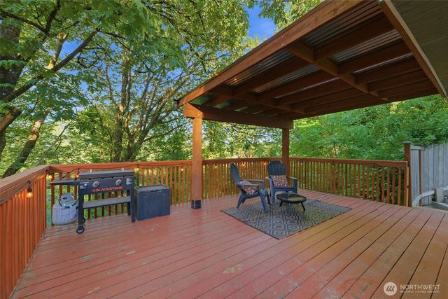 3511 E Grandview Avenue, Tacoma, WA 98404