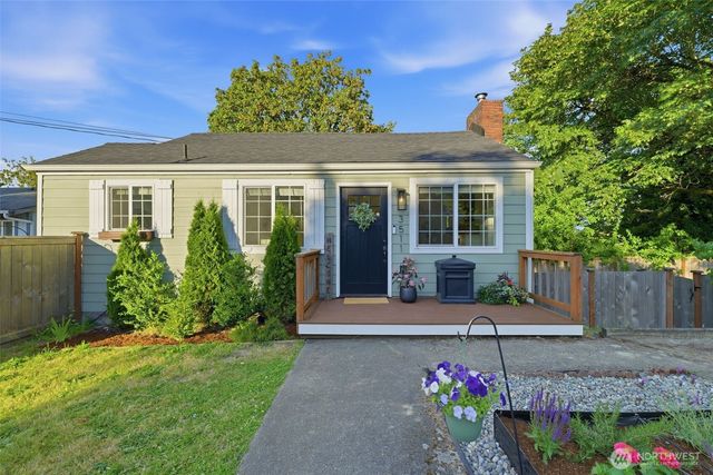 3511 E Grandview Avenue, Tacoma, WA 98404