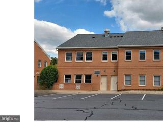 1031 STERLING RD #104, Herndon, VA 20170