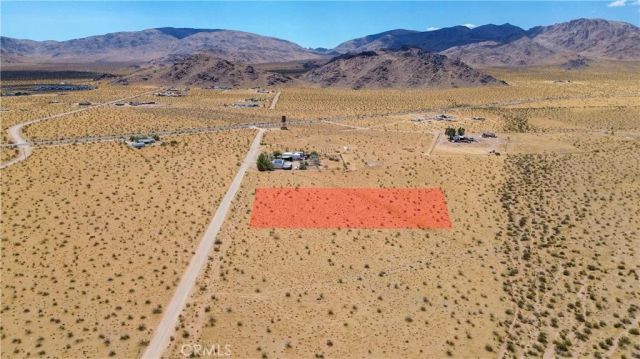 1 Brucite, Lucerne Valley, CA 92356