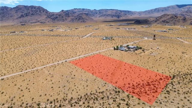 1 Brucite, Lucerne Valley, CA 92356