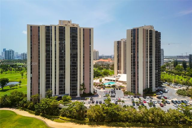 20379 W Country Club Drive 1239, Aventura, FL 33180