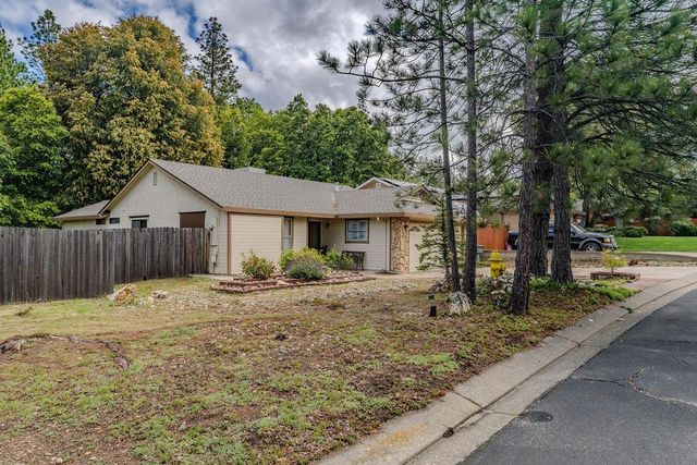 21551 Gayla Dr, Pine Grove, CA 95665