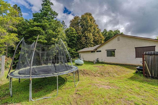 21551 Gayla Dr, Pine Grove, CA 95665