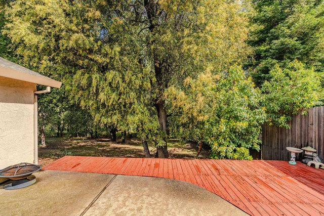21551 Gayla Dr, Pine Grove, CA 95665