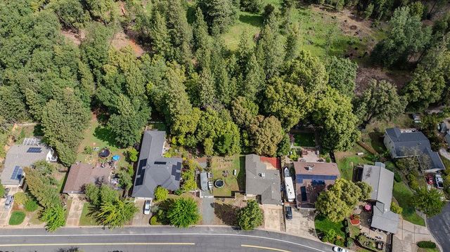 21551 Gayla Dr, Pine Grove, CA 95665