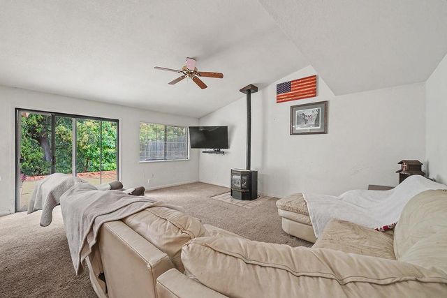 21551 Gayla Dr, Pine Grove, CA 95665