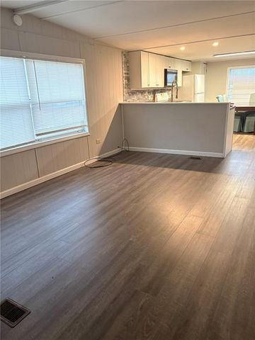 22 Reese Street, Elberton, GA 30635