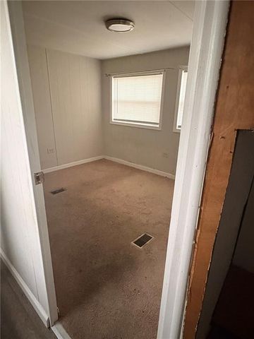 22 Reese Street, Elberton, GA 30635