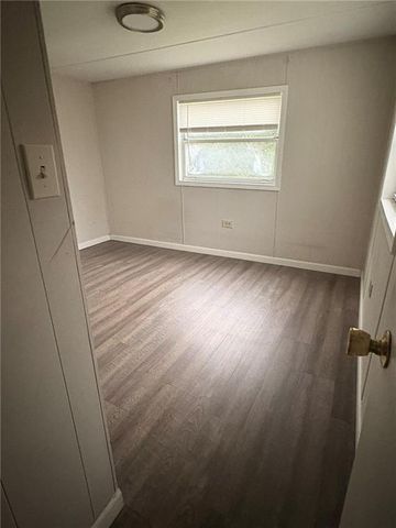 22 Reese Street, Elberton, GA 30635