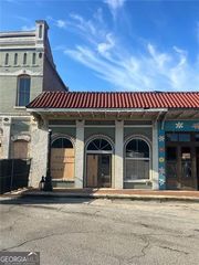 12 ZEBULON Street, Barnesville, GA 30204