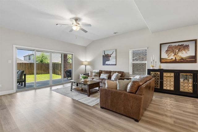 218 Stonebrook Trail, Melissa, TX 75454