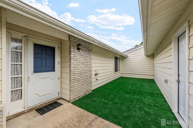 209-A Vernon Road, Monroe, NJ 08831