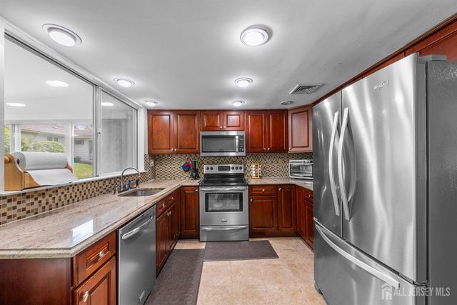 209-A Vernon Road, Monroe, NJ 08831