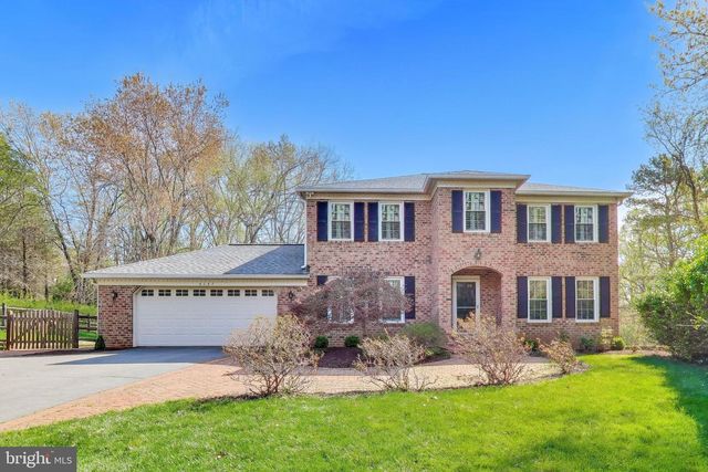 3137 HUNT RD, Oakton, VA 22124