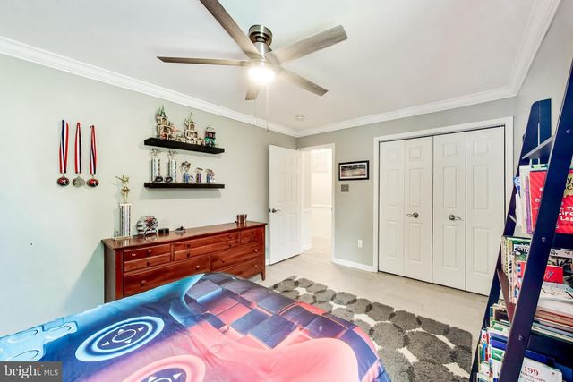 3137 HUNT RD, Oakton, VA 22124