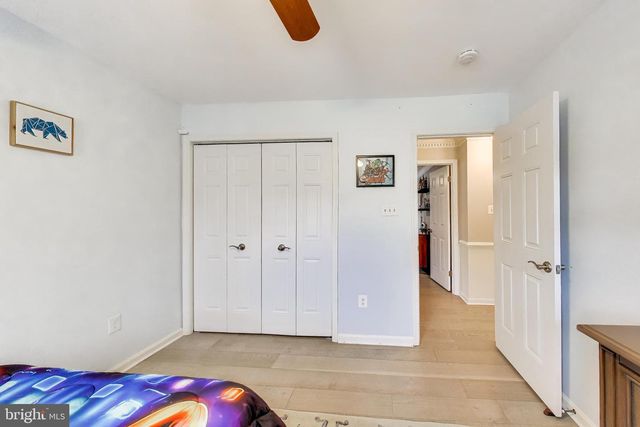 3137 HUNT RD, Oakton, VA 22124