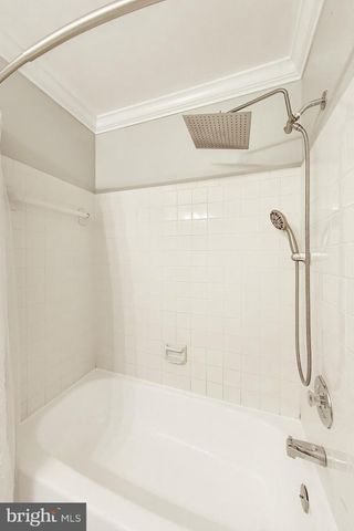 3137 HUNT RD, Oakton, VA 22124