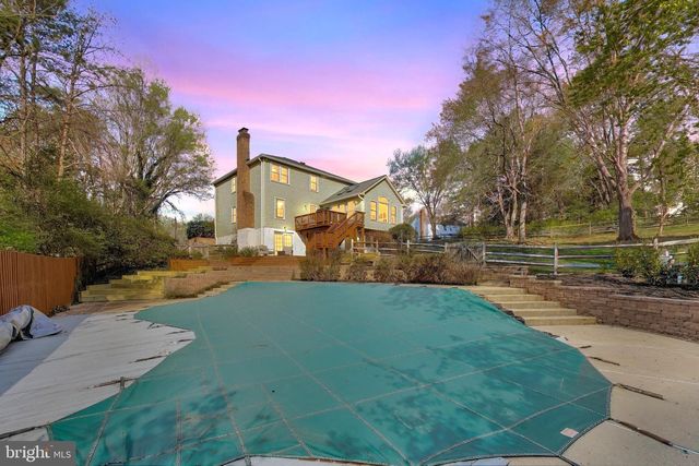3137 HUNT RD, Oakton, VA 22124