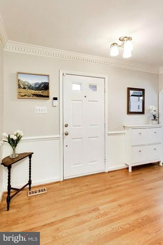 3137 HUNT RD, Oakton, VA 22124