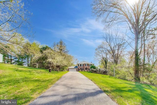 3137 HUNT RD, Oakton, VA 22124