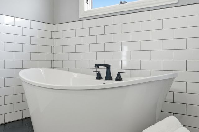 11241 Oak Ridge Court, Crown Point, IN 46307