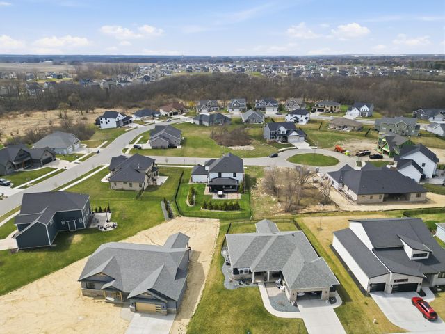 11241 Oak Ridge Court, Crown Point, IN 46307