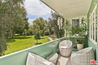 5587 1/2 Village, Los Angeles, CA 90016