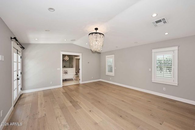 2230 E DEVONSHIRE Avenue, Phoenix, AZ 85016